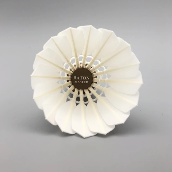 Baton Badminton Shuttlecocks - Picture 3 of 4